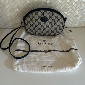 Vintage Gucci bag!!